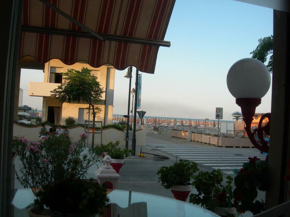 Hotel Imperiale & Spa Gatteo a Mare Eksteriør bilde